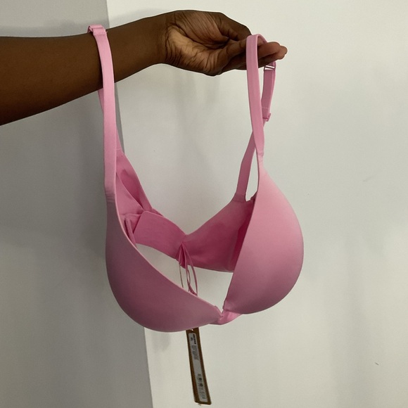 Skims Ultimate teardrop push-up bra🧸 - Picture 3 of 4